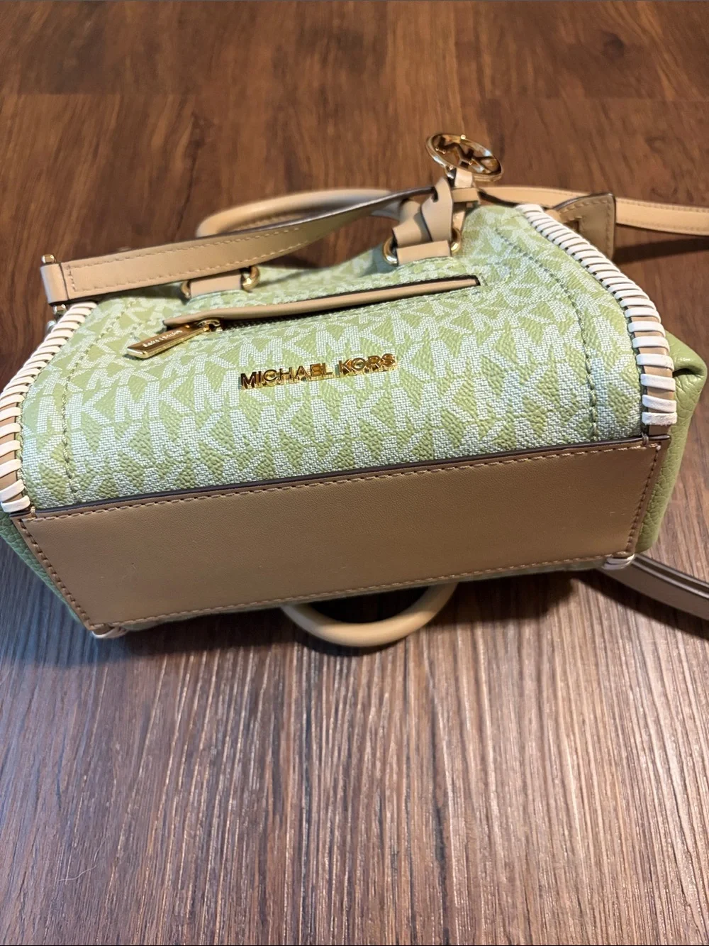Michael Kors stylish michael
